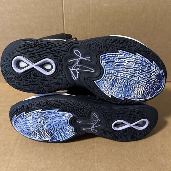 Nike Kyrie Infinity Black Concord Grape Metallic Silver CZ0204-005 Size 9.5 - Picture 2 of 4